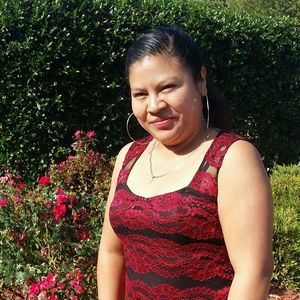 Meet your Posher, Laura ramos